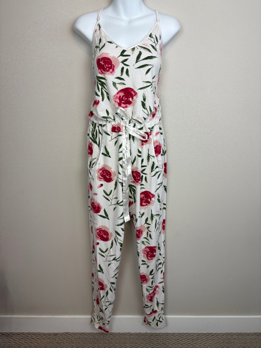 Sleep by Priv Secret Garden Jumper Pajamas - Size Medium